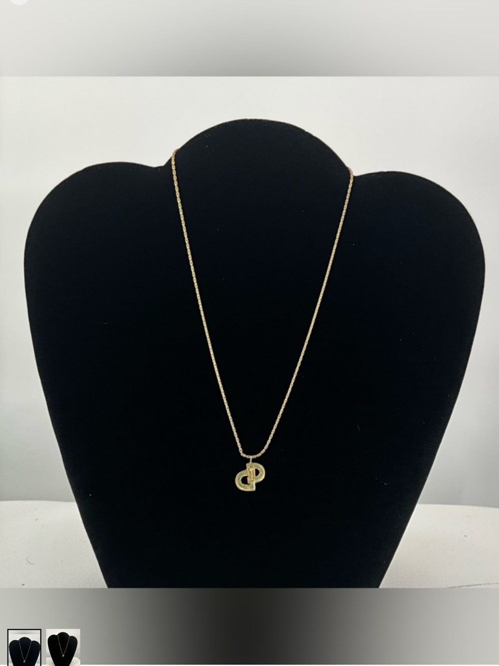 Dior Gold Interlocking 'CD' Pendant Necklace CD Christian Dior Gold Tone 16